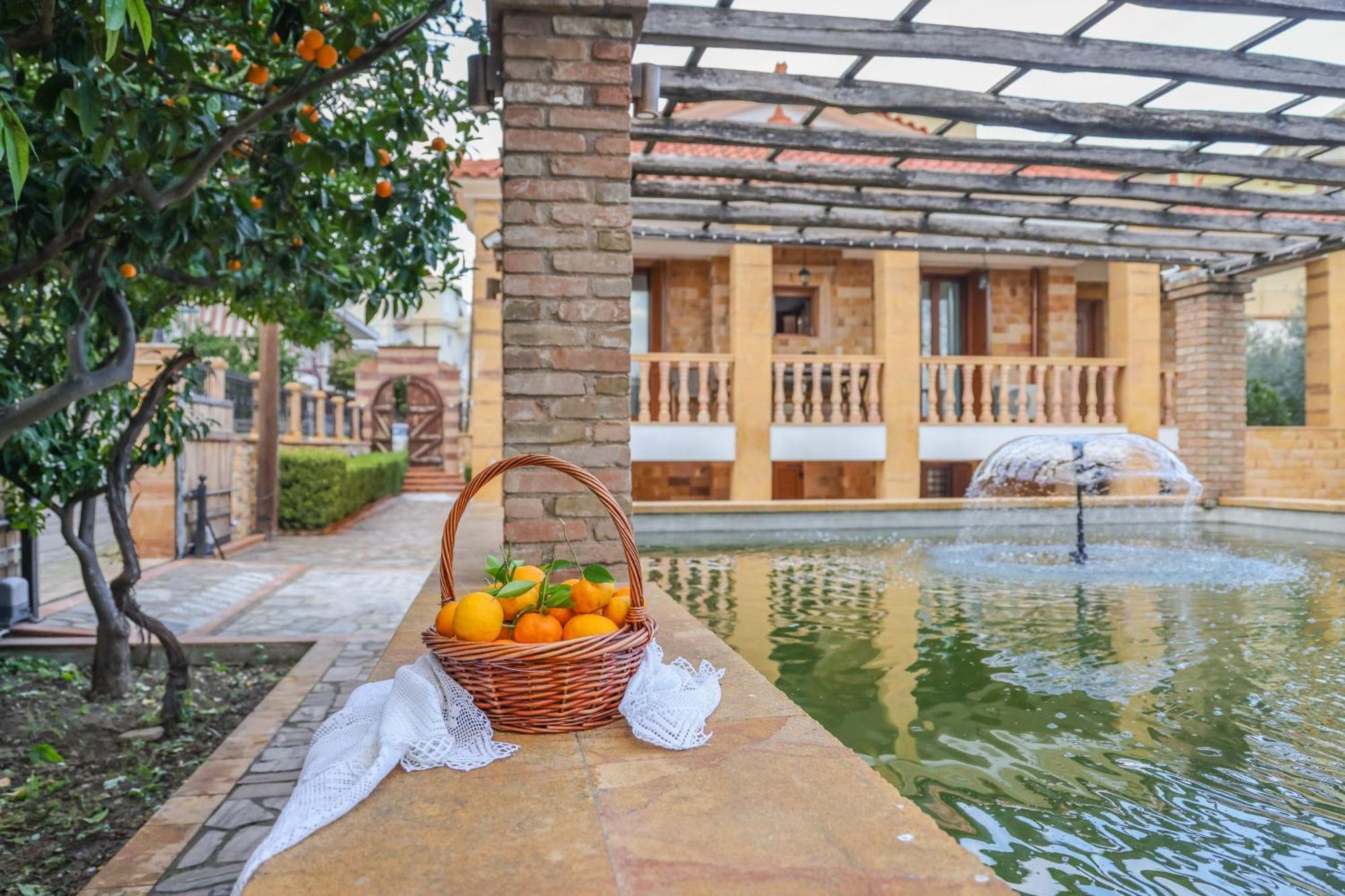 Archontiko Frideriki Luxury Apartments Chios Town Ngoại thất bức ảnh
